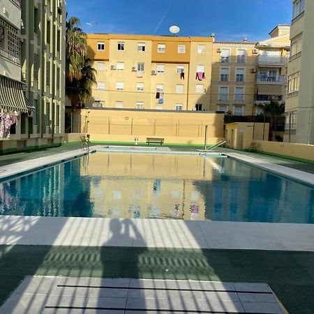 Amplio Piso En Centro De Torre Del Mar Apartamento Exterior foto