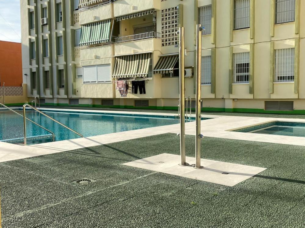 Amplio Piso En Centro De Torre Del Mar Apartamento Exterior foto